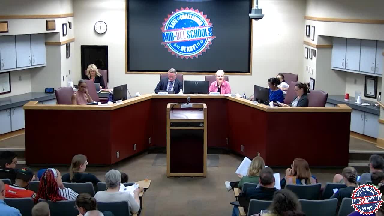 Ridge Press's Cambry Howard introduces herself at council meeting