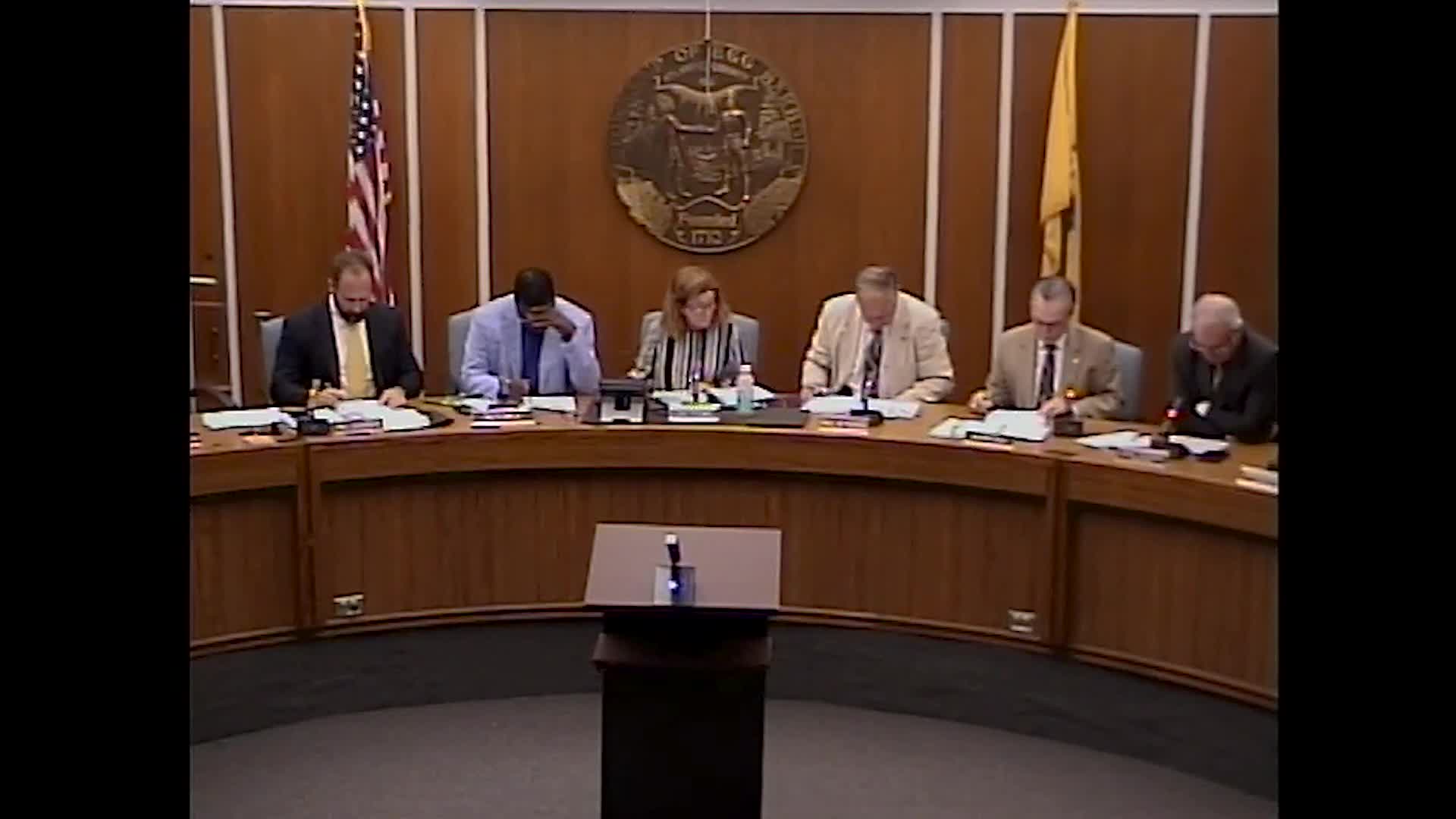 Committee introduces ordinance to add Affordable Housing Overlay Zone B; public hearing set for May 28