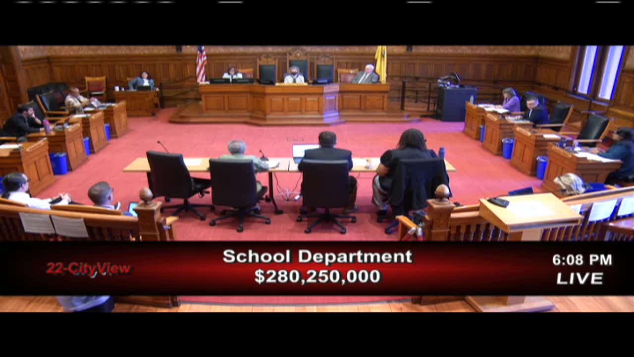 CEA President Dan Monahan addresses city council on school budget concerns