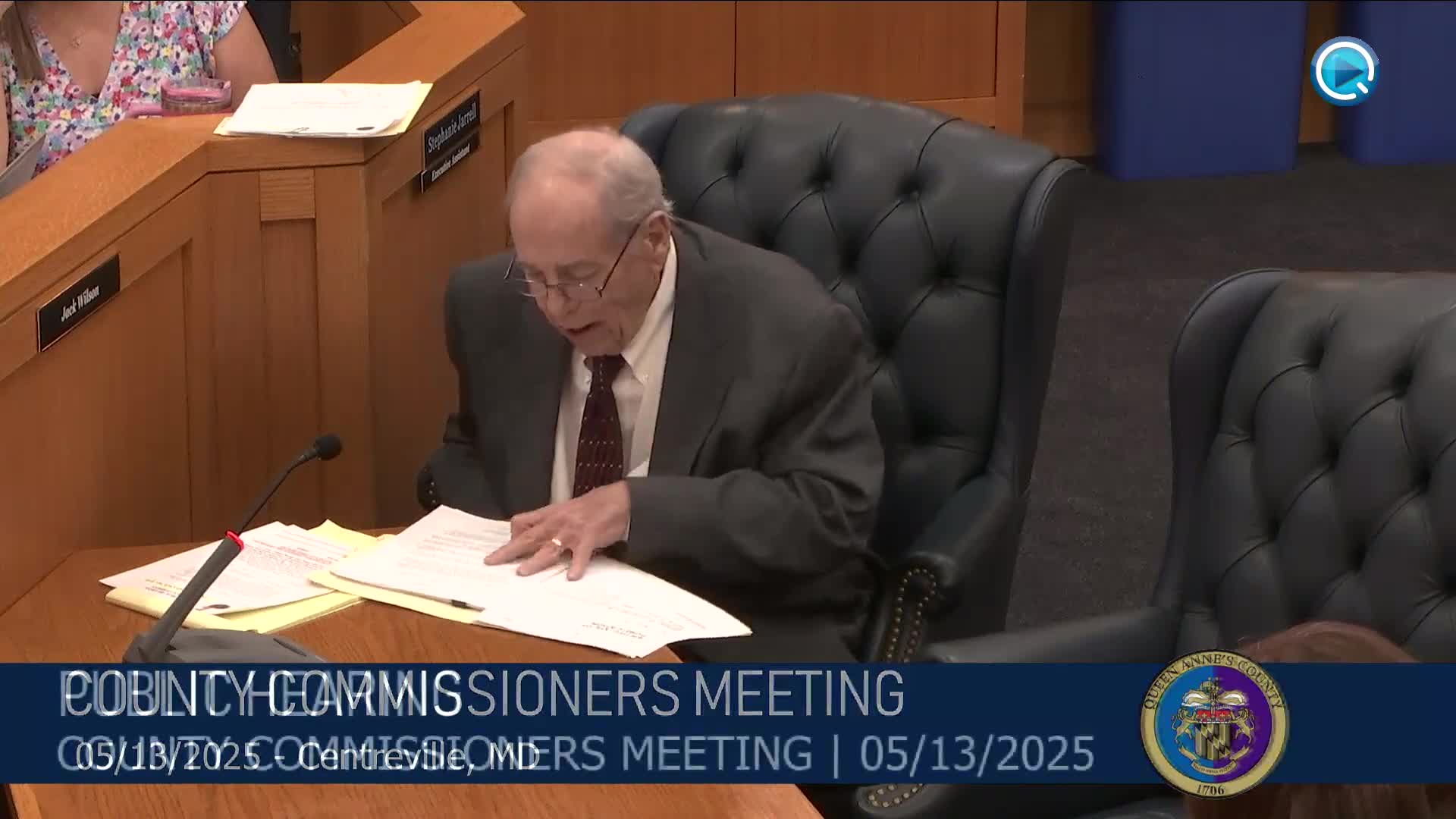 Public hearing on countywide plastic bag ban draws farmers, watermen, teachers and retailers