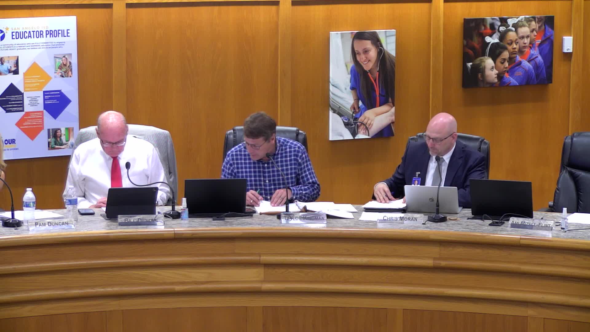 School board evaluates new transportation software to replace SmartTag system