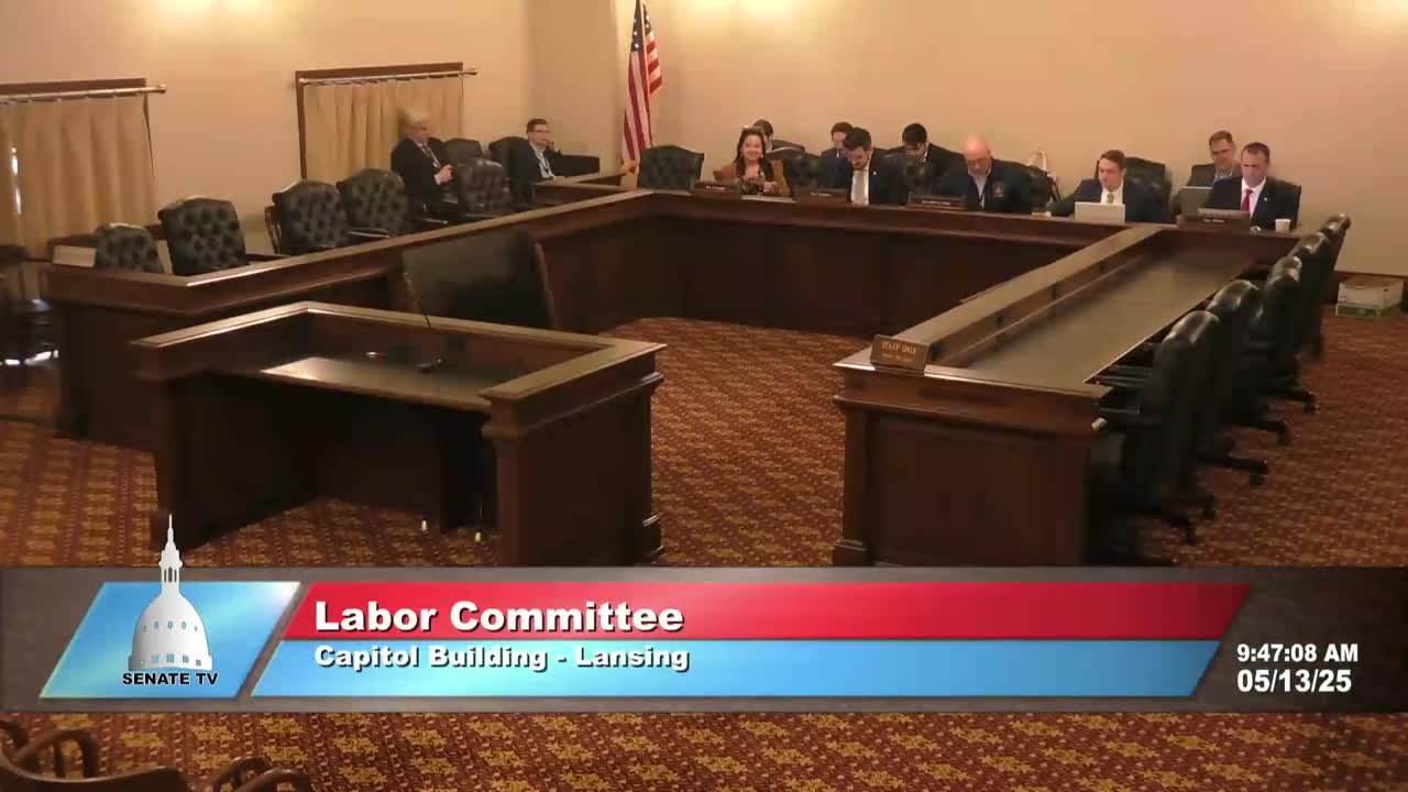 Senate Labor Committee approves substitutes for bills 6 and 7 amid opposition