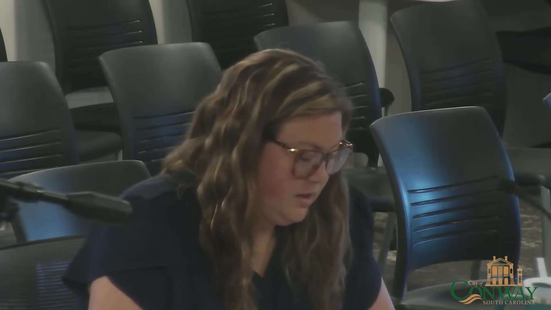 Homeowner appeals tree removal denial after staff cites health and safety concerns