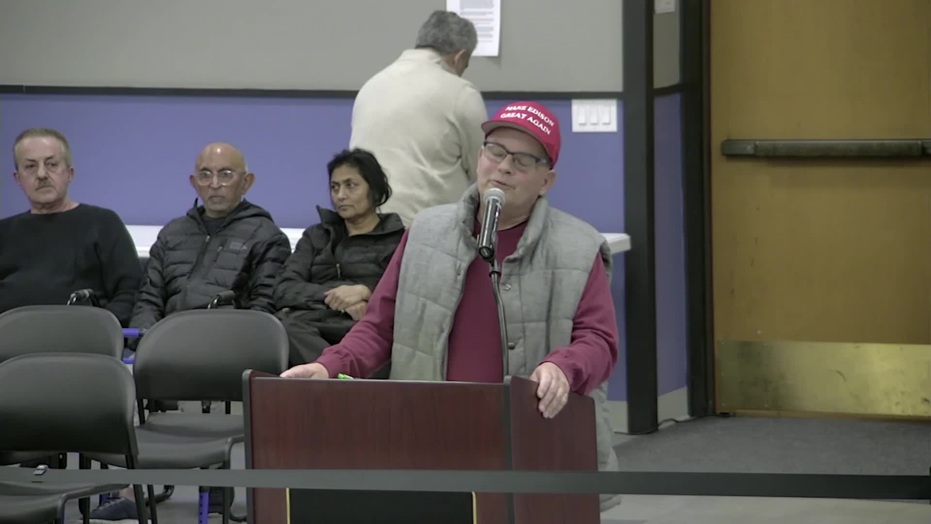 Edison residents demand increased police presence amid rising neighborhood break-ins