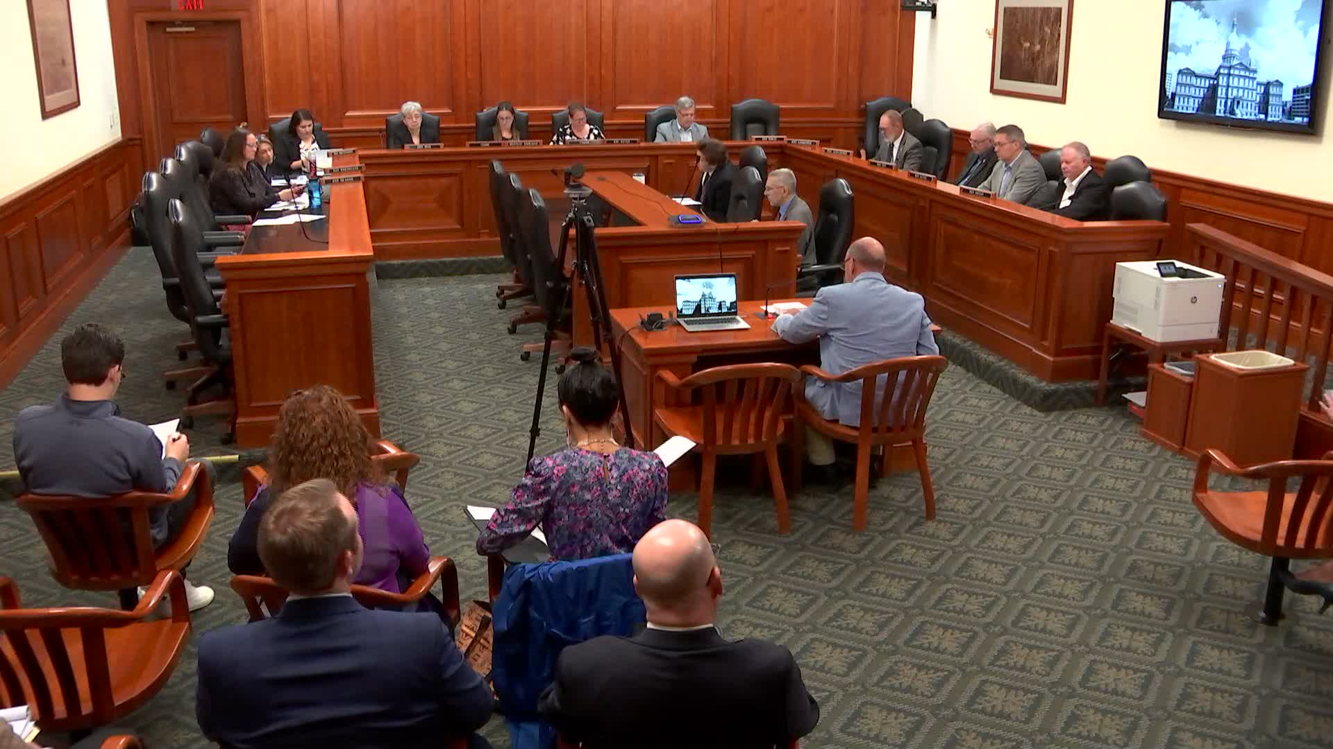 Committee hears mixed testimony on bills to clarify rules for anaerobic digesters