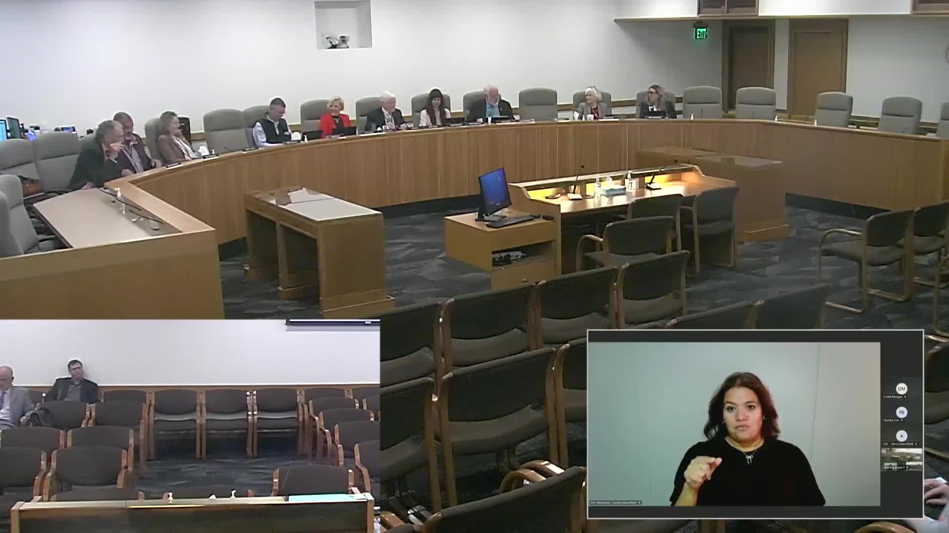 Oregon lawmakers advance wildfire mitigation and waste management bills