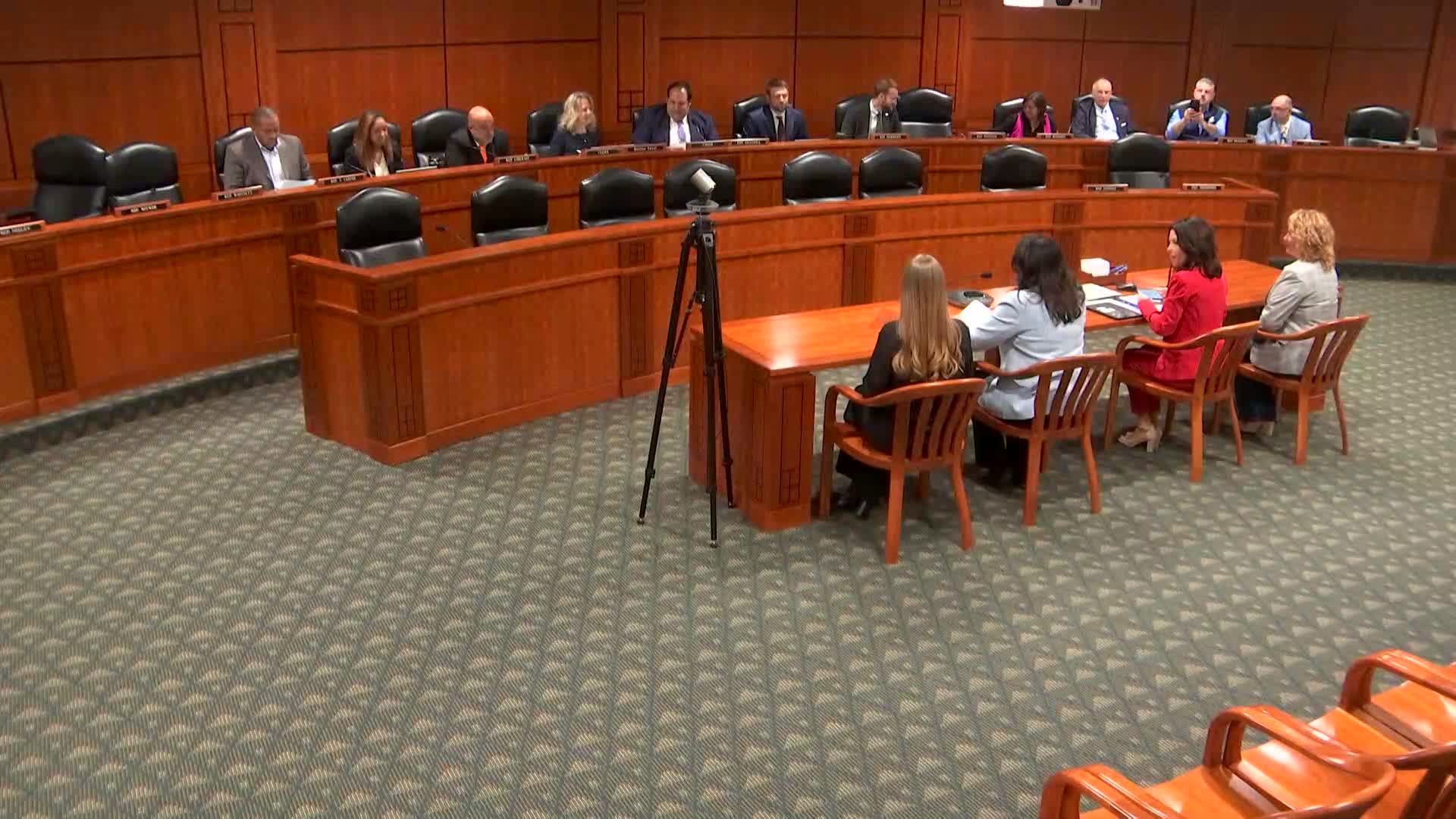 Bill package would create one-year temporary cosmetology/barber permit to provide free haircuts to veterans