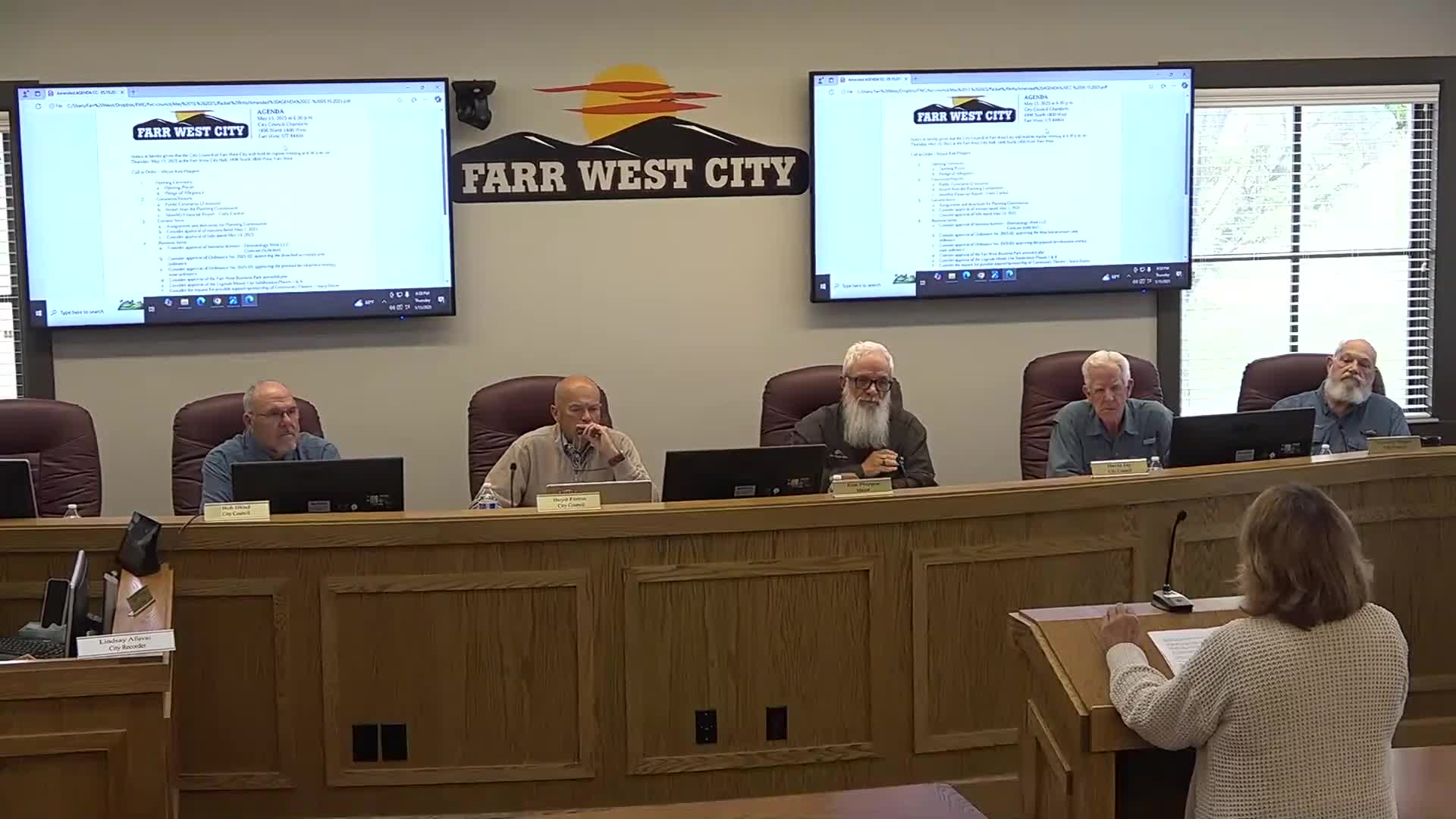 Amber Lucero urges council to address traffic safety and road changes in Far West