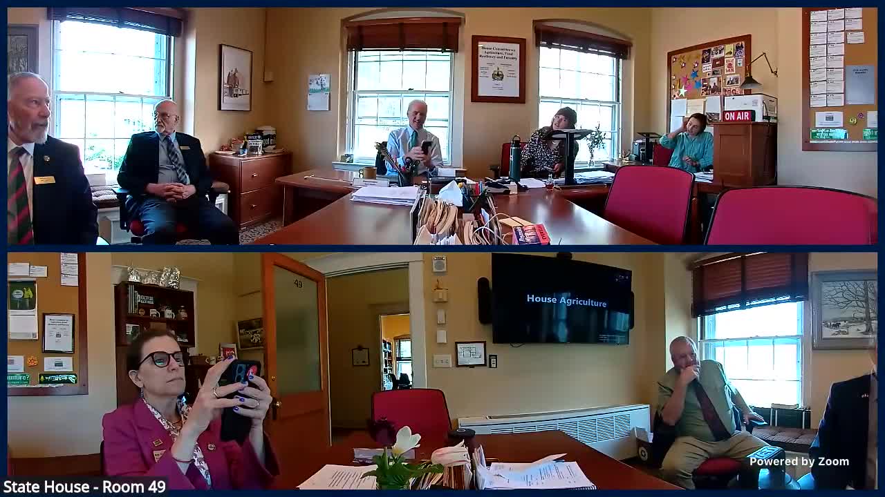 Committee concurs with Senate amendment to H 401 on food-manufacturing exemption