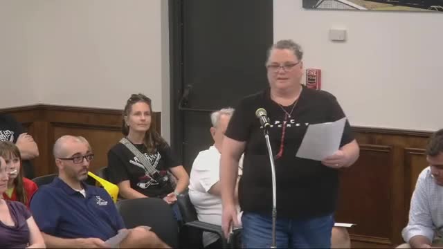 Players and families urge Peachtree City to enclose Kedron skating rink and add air conditioning