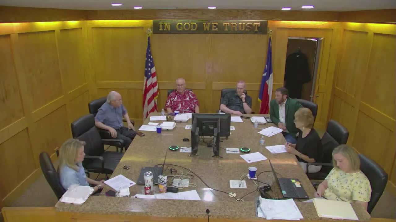 EDC members discuss larger entertainment venue model after Huntsville visit; acreage and partnerships cited