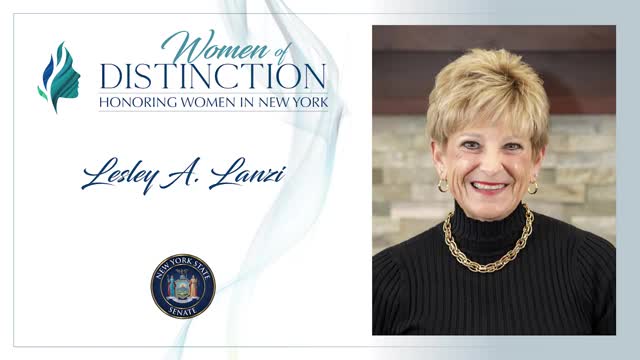 Leslie Lansey recognized for fundraising efforts at Fulton Montgomery Community College