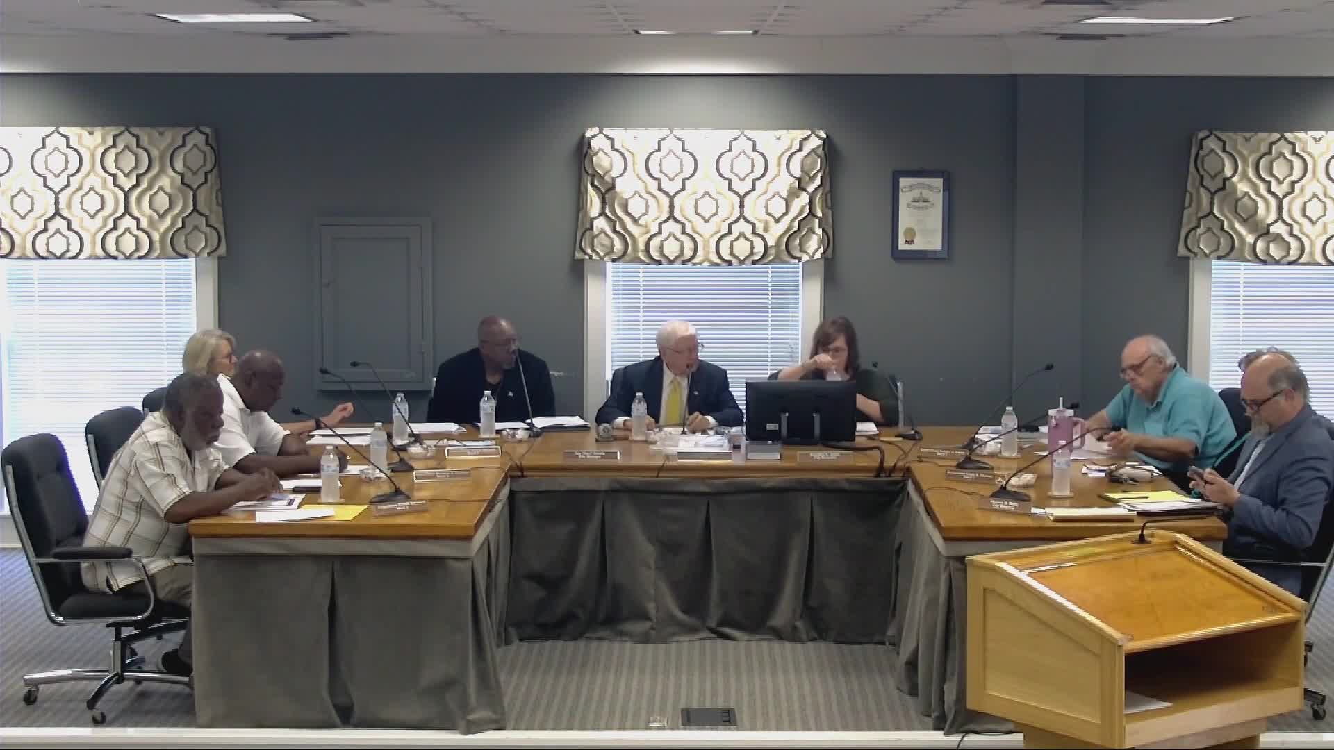 Lewisburg Council honors former member Jerry Gordon and discusses citizen input guidelines