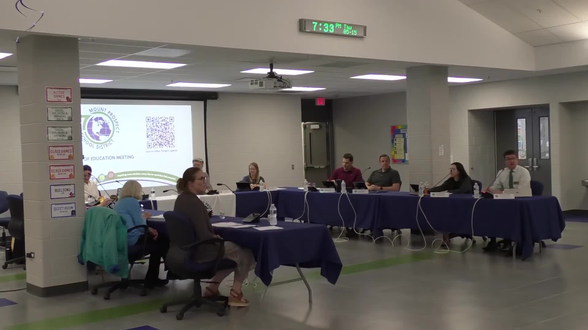 District 57 financial adviser outlines $35 million referendum plan and $6 million non‑referendum option