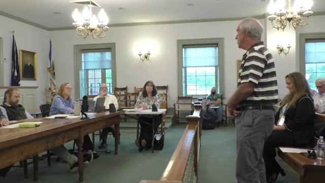 Community members criticize budget practices at Rappahannock County school board meeting
