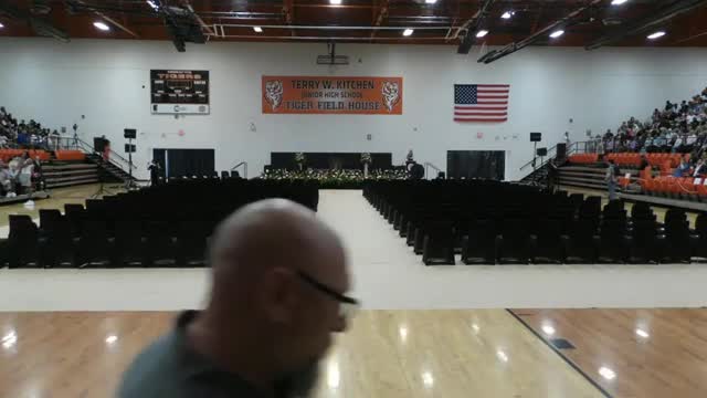 Cape Central awards diplomas to Class of 2025; faculty speaker urges persistence