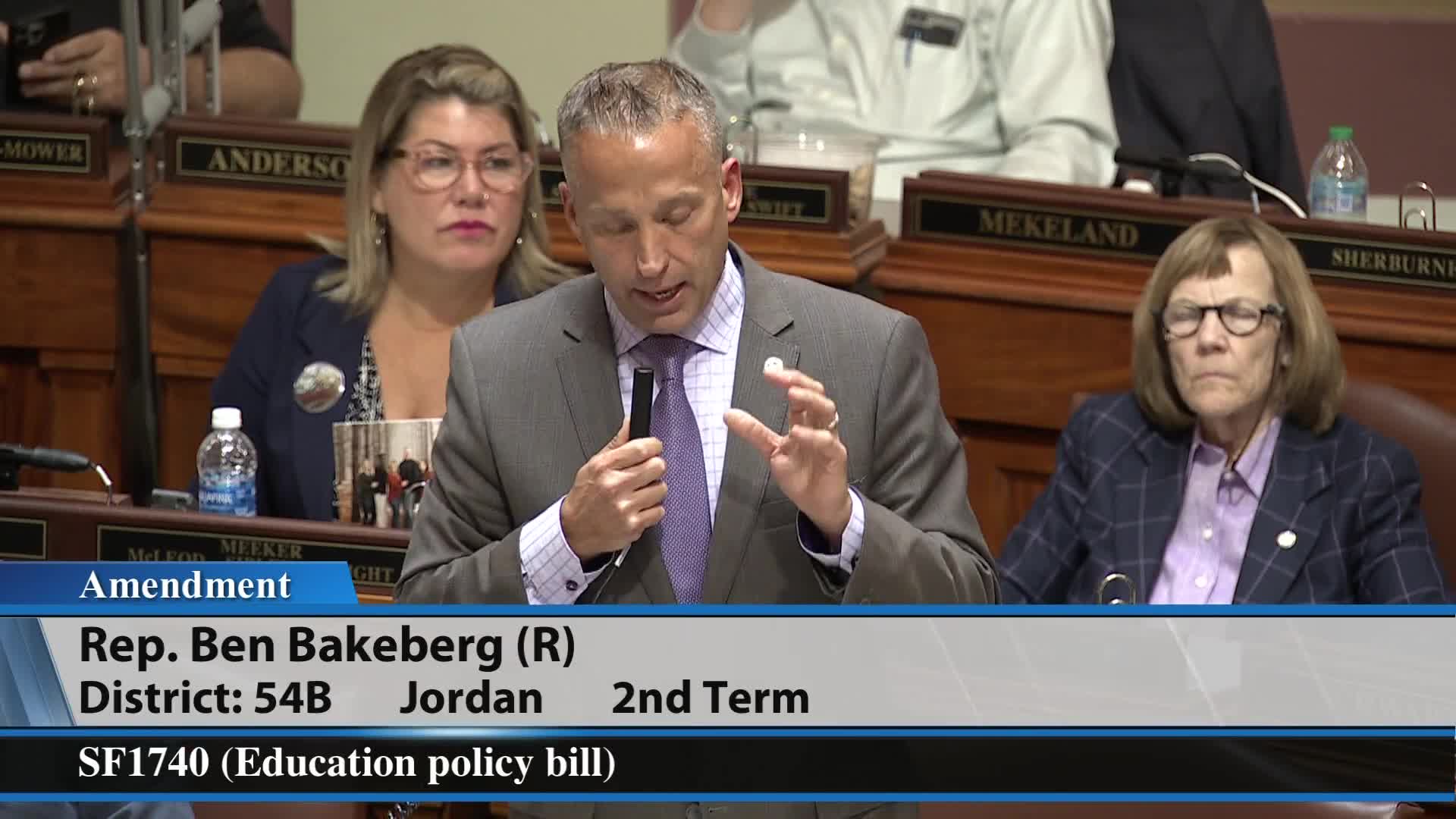 Minnesota lawmakers debate school discipline reforms amid concerns over chaotic classrooms