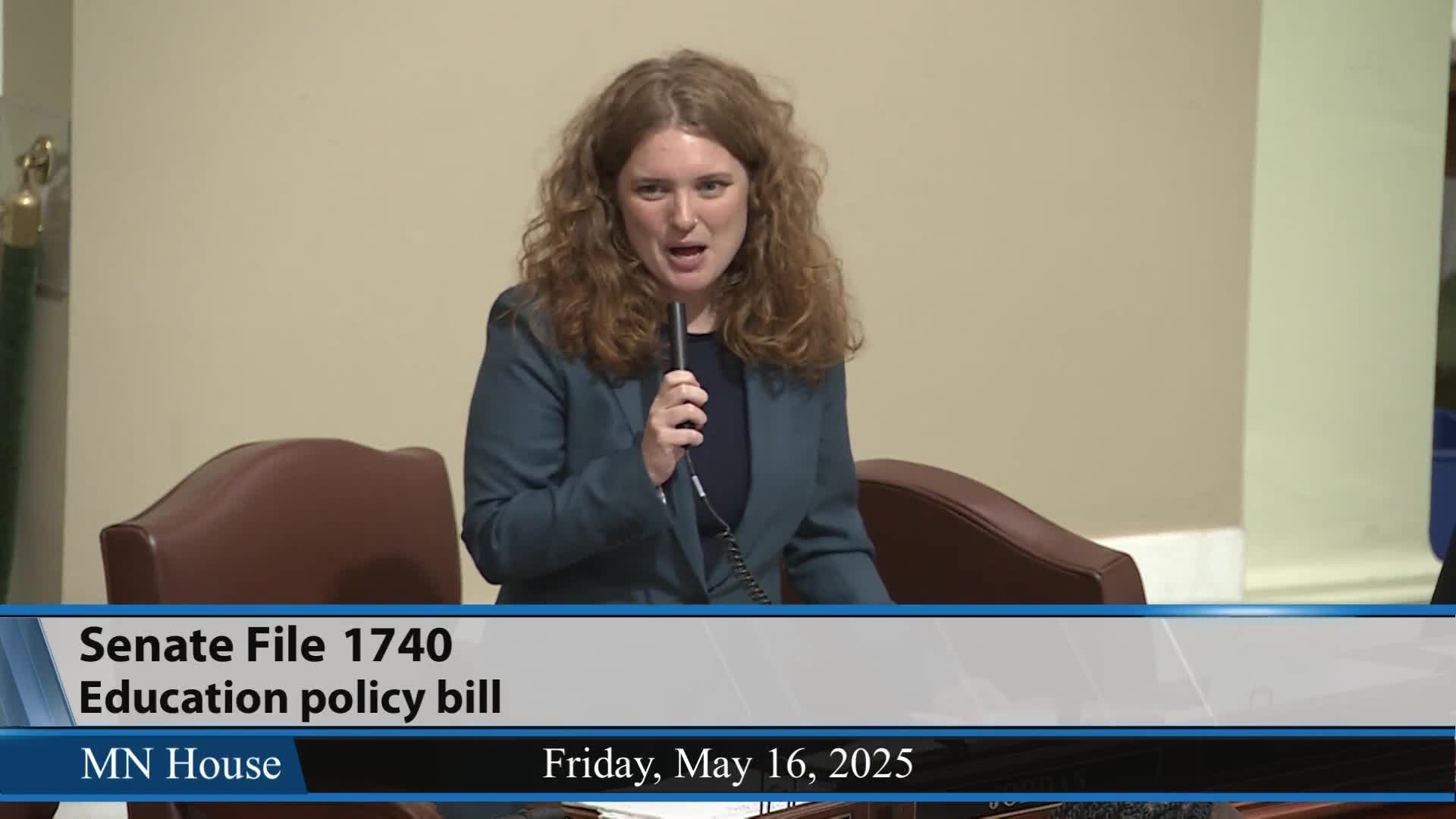 Minnesota education bill promotes local control and expands substitute teacher options