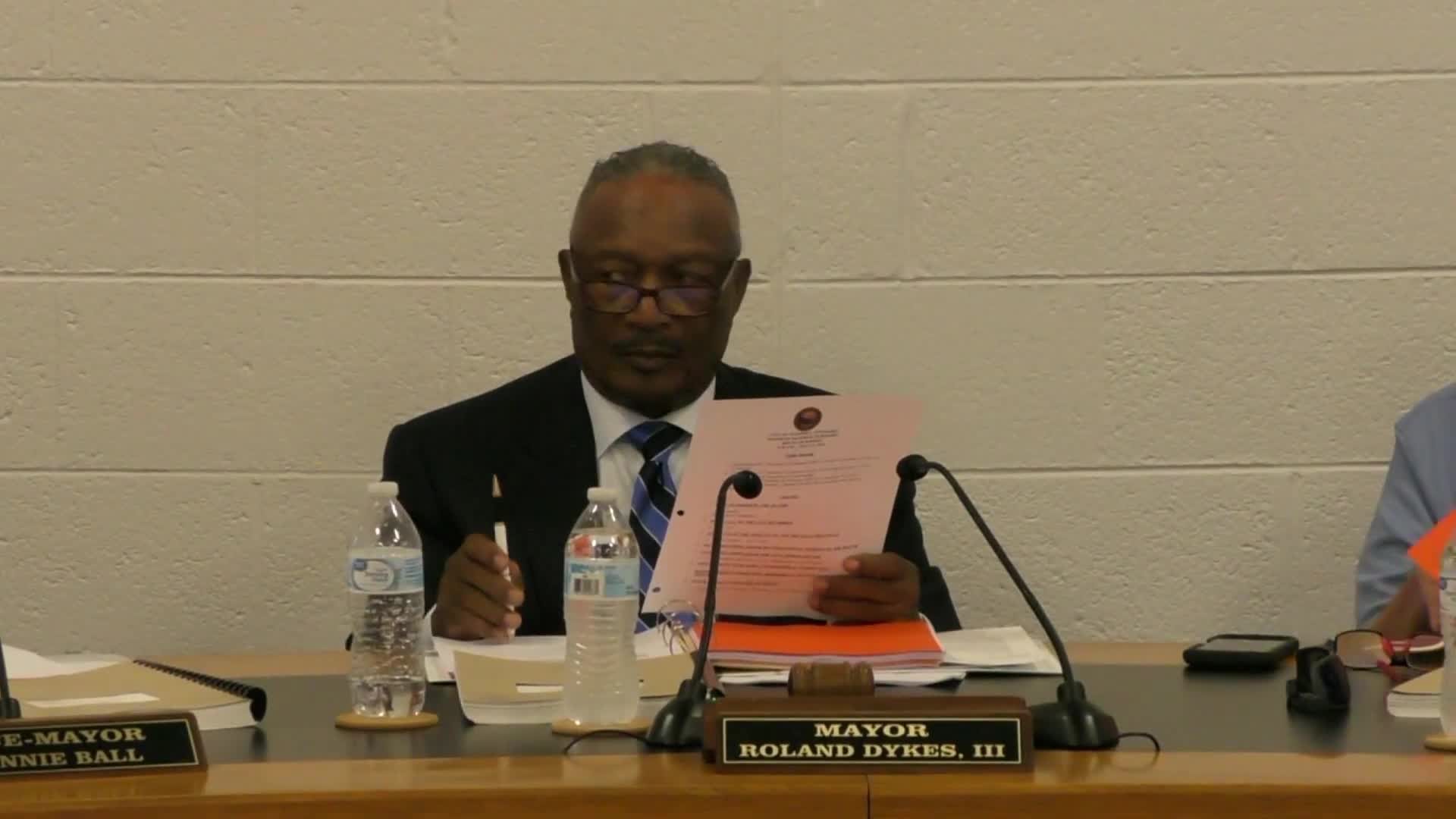 Newport council approves architect for police and animal-control project; animal shelter funding to include Mulvey bequest