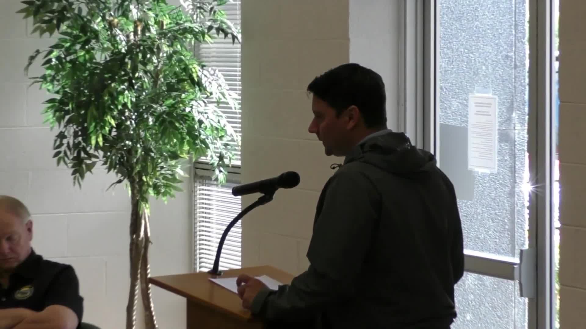 Council discusses downtown redevelopment, railroad right-of-way constraints; Farmers Market shows early growth