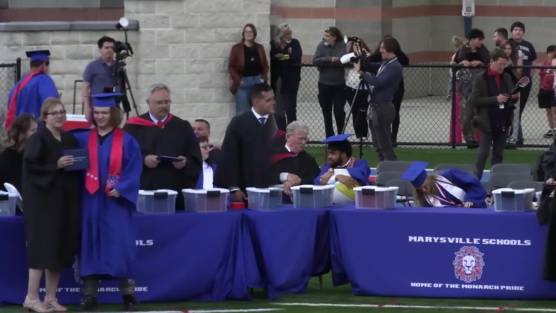 Valedictorians honored during Lincoln High School graduation ceremony