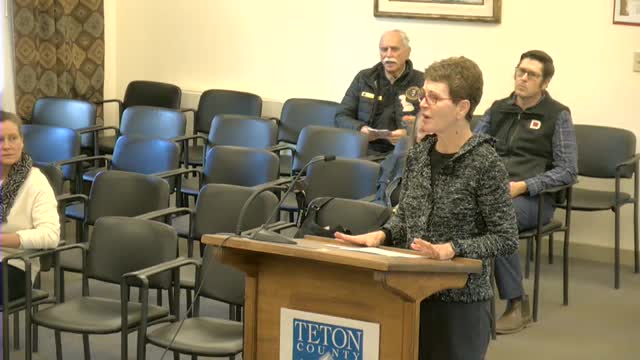 Teton County residents demand urgent paving of Moulton Loop Road for safety