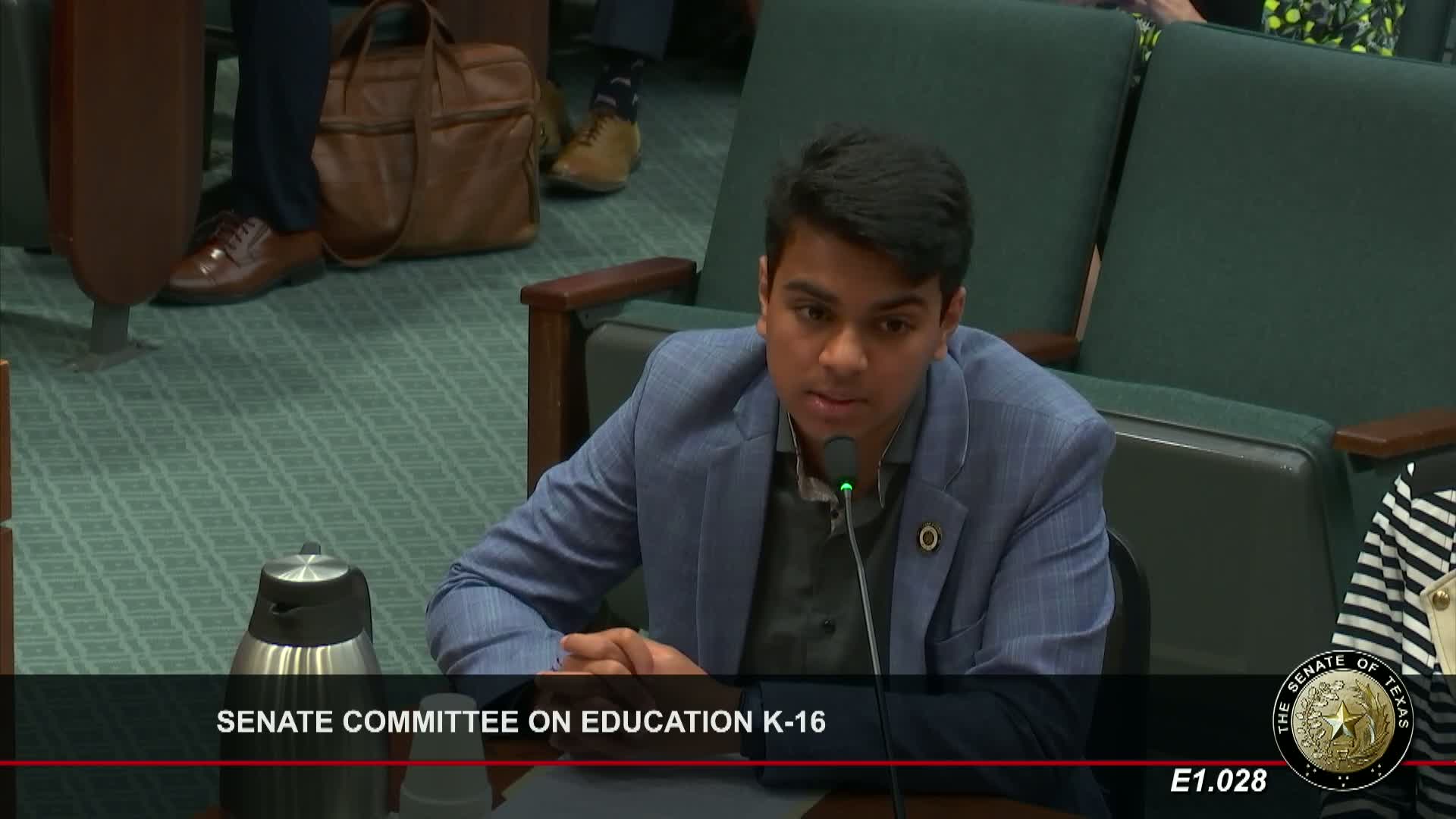 Texas Education Bill Proposes Restricted Cell Phone Use in Schools