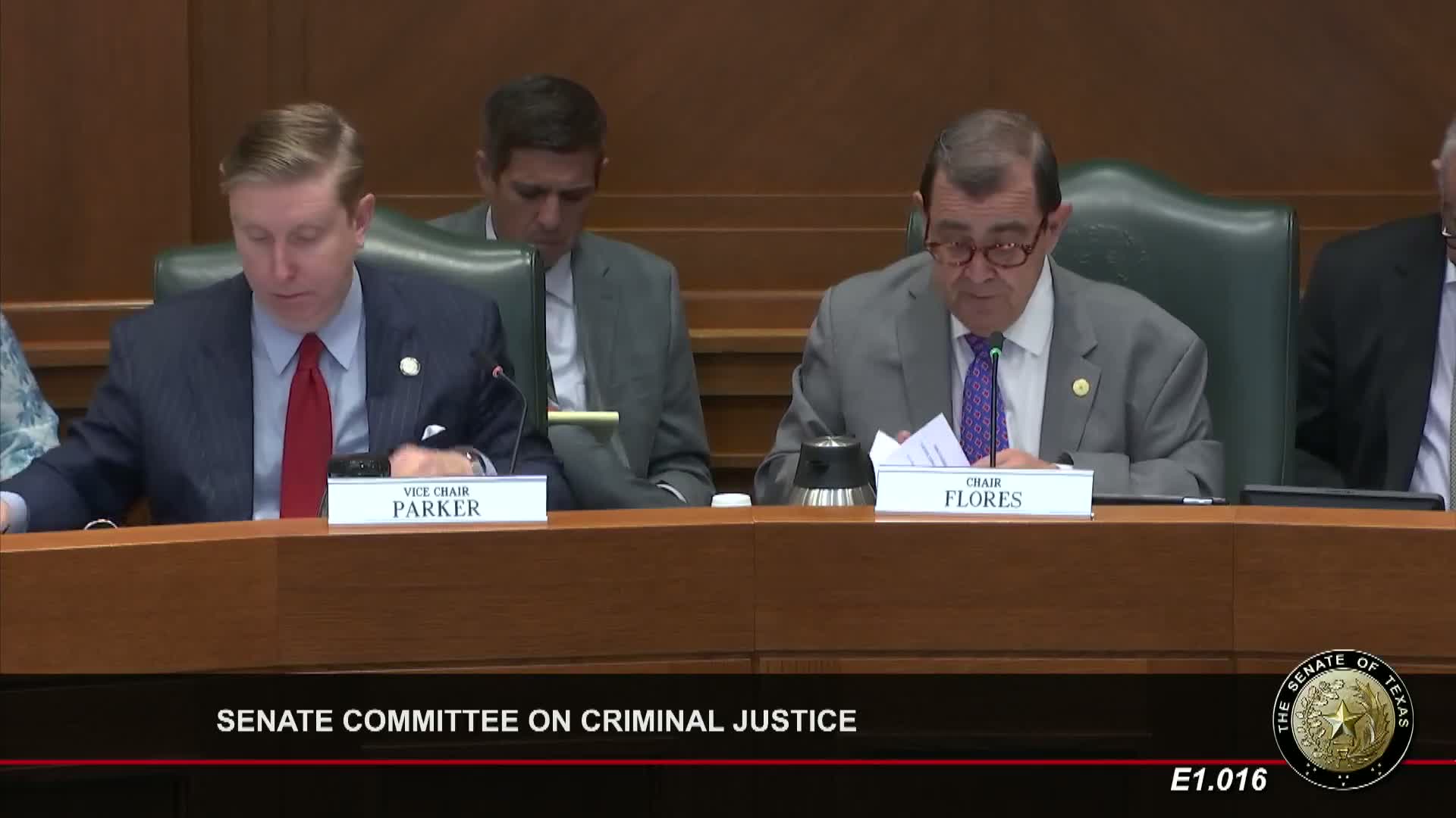 Committee advances bill requiring courts to hold post-restoration pretrial hearings within 14 days to curb competency backlogs