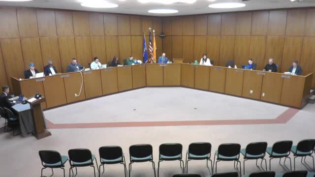 West Allis staff proposes zoning change to allow indoor auto‑glass, tinting and vinyl services in commercial zones