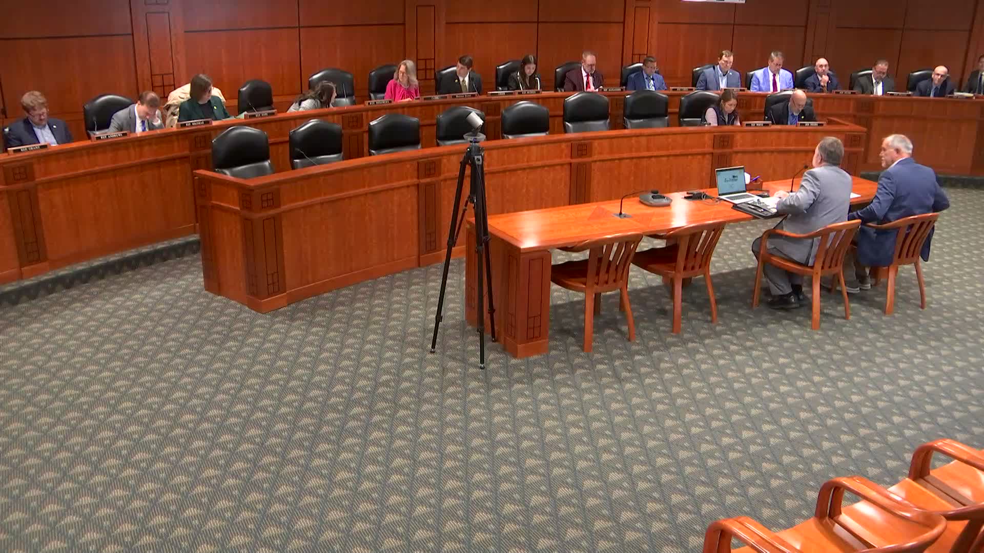 Michigan committee hears bill to allow 18‑year‑olds to obtain HAZMAT CDL endorsement