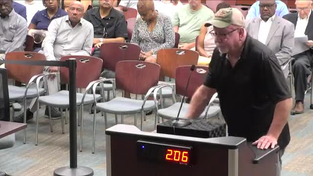 Palm Coast City Council faces utility rate increase controversy from resident Igor Shapiro