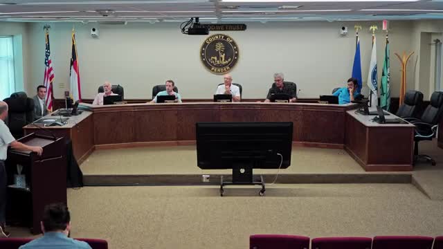Bremerton Board members share case experiences during training session