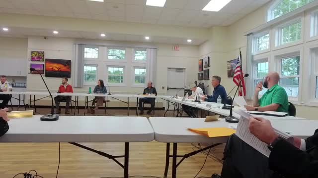 Mayor Manloss honors William Peden for 32 years of postal service in Fairport Harbor