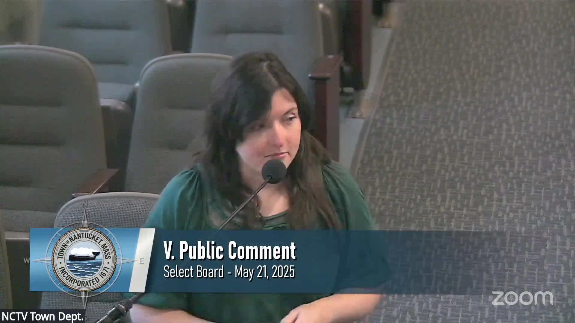 Community urges select board to reject substandard repairs on Upper Main Street monument