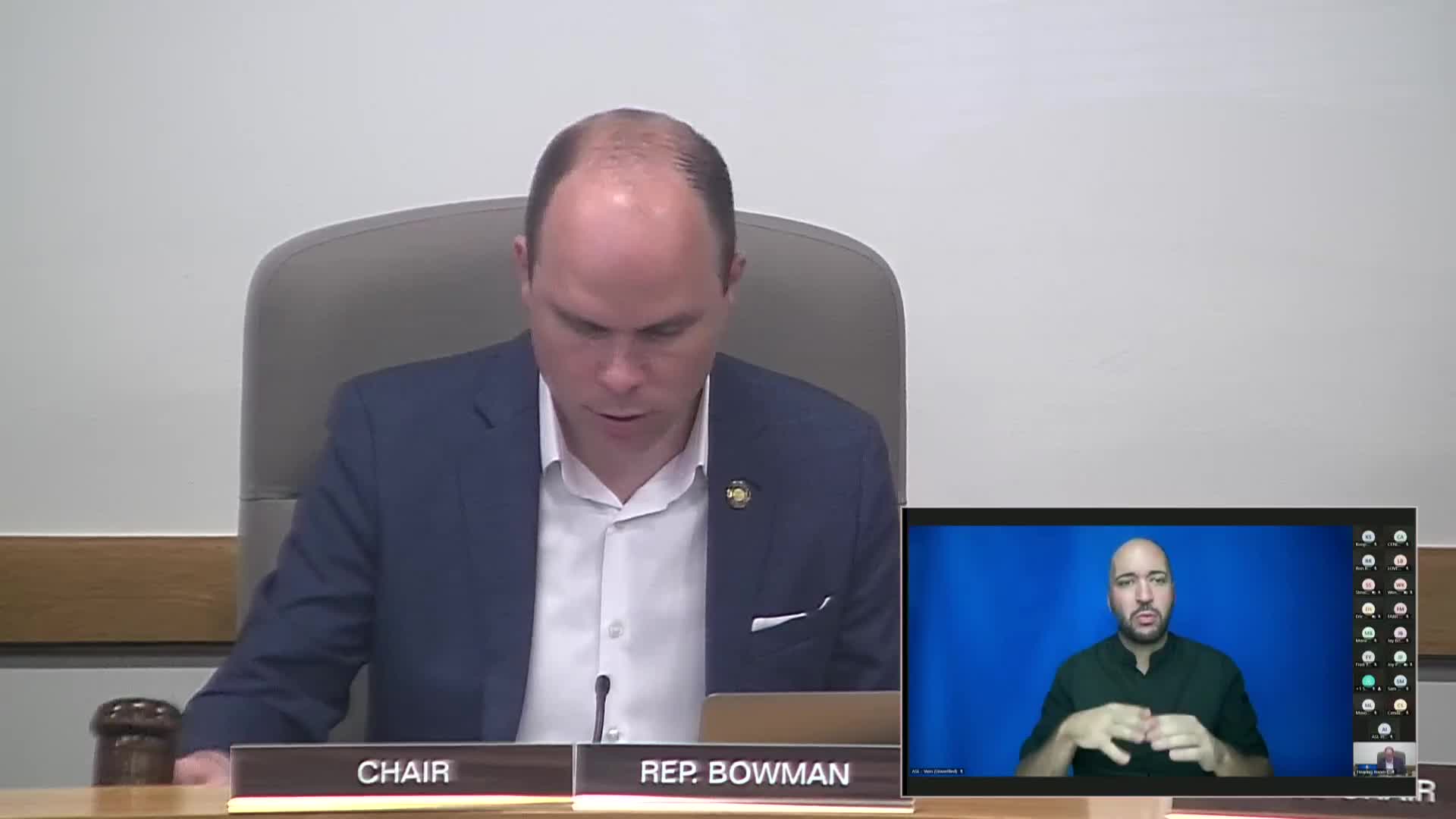 Committee advances bill to allow governor to temporarily appoint U.S. Senate replacements