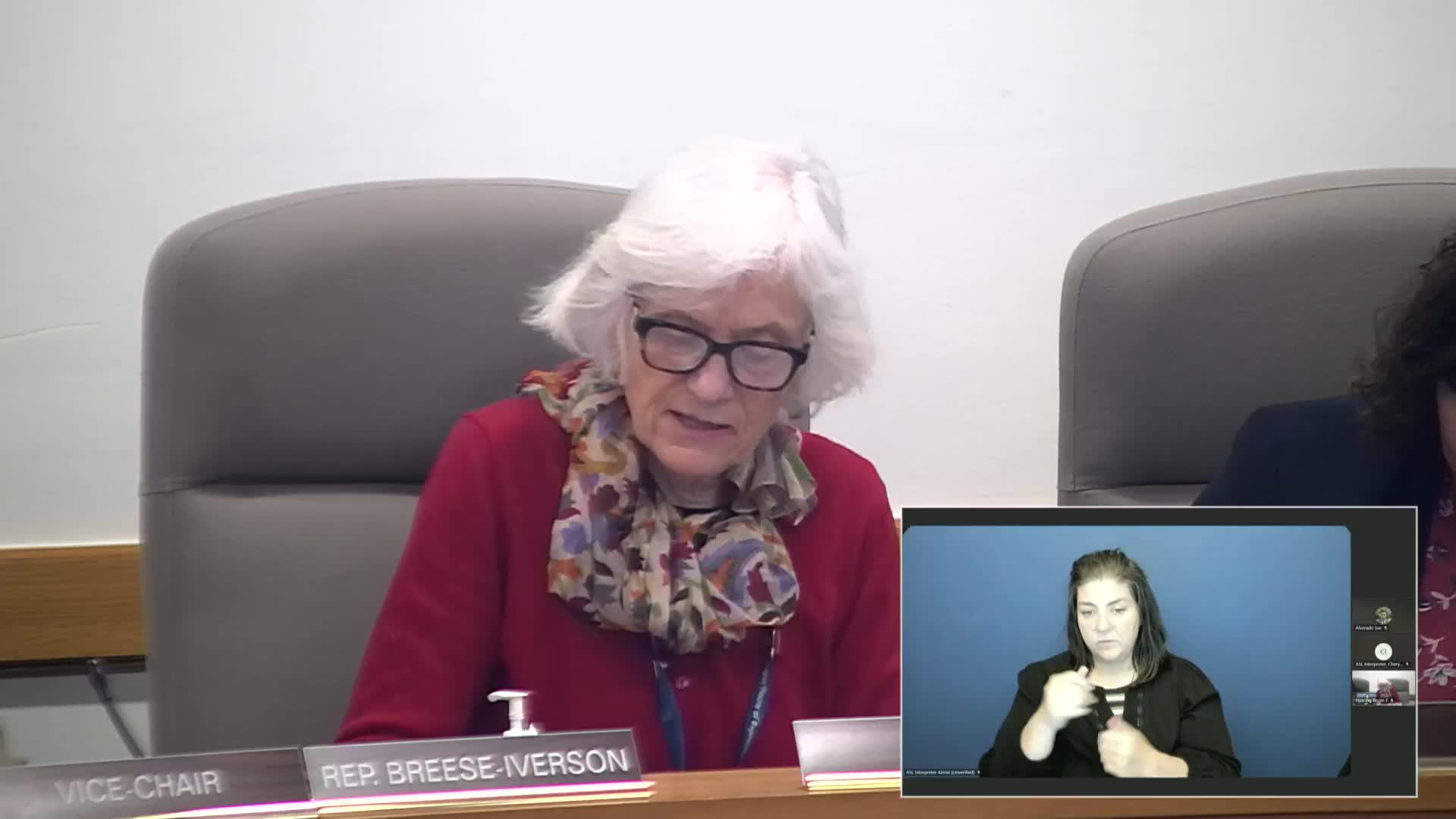 Committee advances SB 586A to shorten notice when landlord has accepted purchase offer, requires payment to tenant