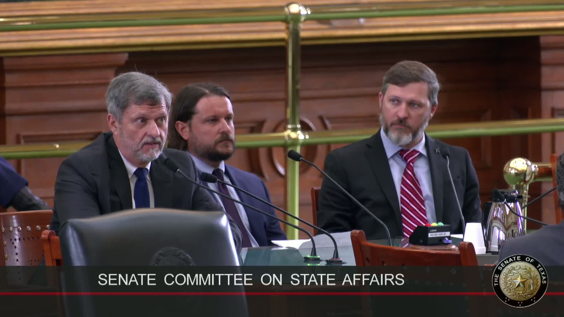 Texas Senate debates new limits on wine tasting room operations