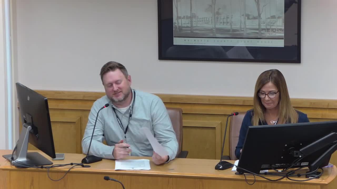 Committee amends Walworth County ordinance to let employees use paid time during remainder of maternity leave