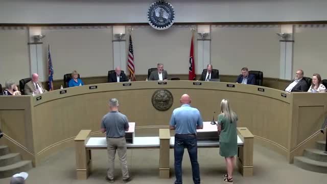 East Ridge Council denies rezoning request for duplex conversion while approving residential development plan