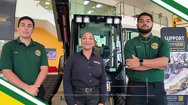 Dr. Chastity Williams Lasley celebrates JCB apprentices alongside classmates