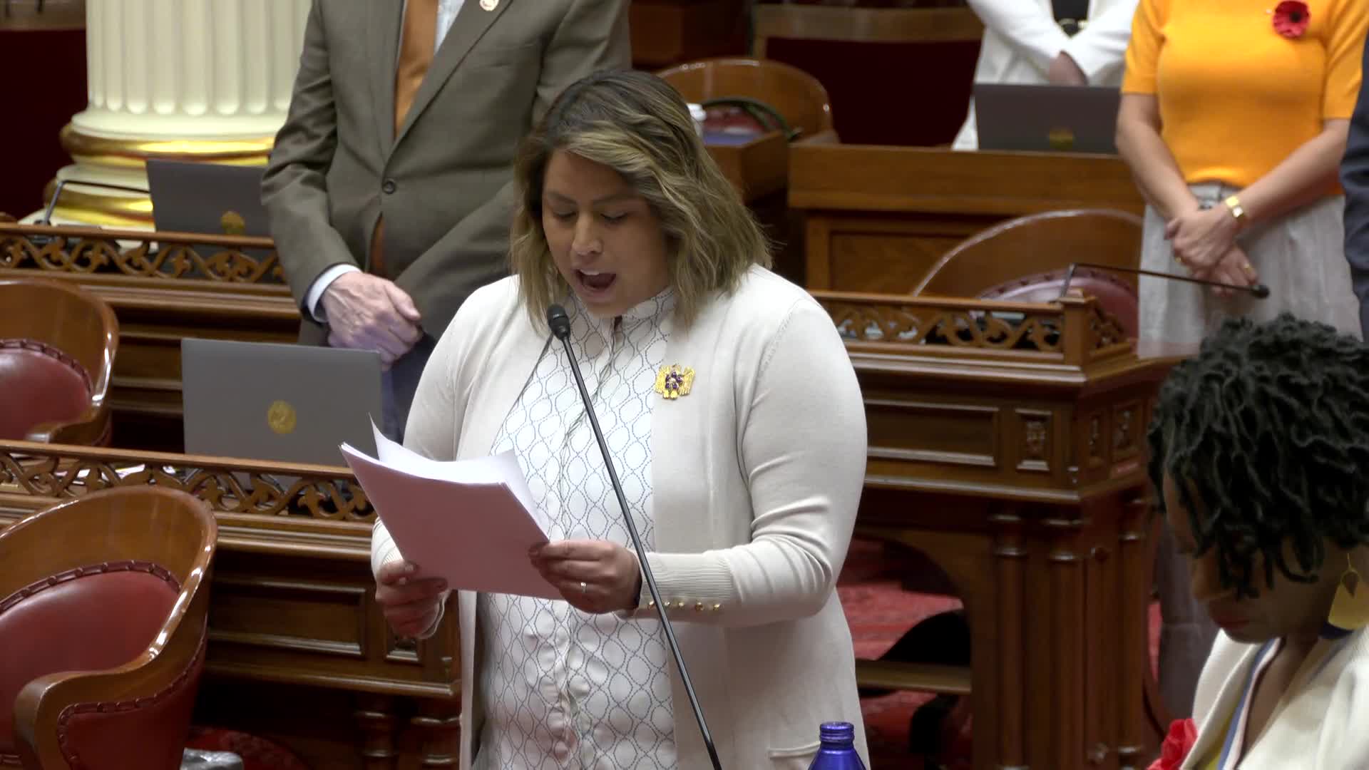 California Senate honors fallen service members in solemn tribute ceremony