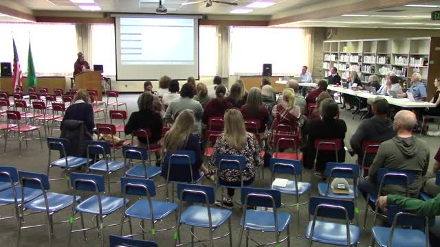 Parents and students voice concerns over Roosevelt safety and scholarship submission issues