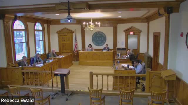 Trustees approve loading zone for Metro Market amid community concerns
