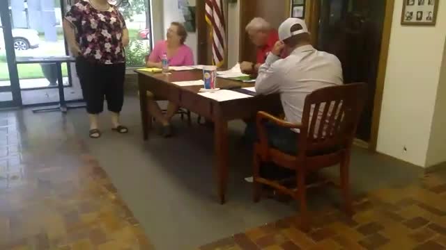 Community members discuss abandoned properties and support for disabled residents