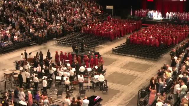 Mountain View High School celebrates graduation of the class of 2025