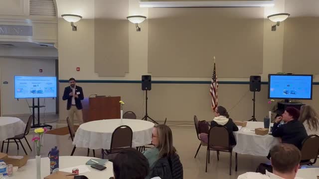 Mayor Brumaker praises VIA program's impact on Elyria's transportation and job access