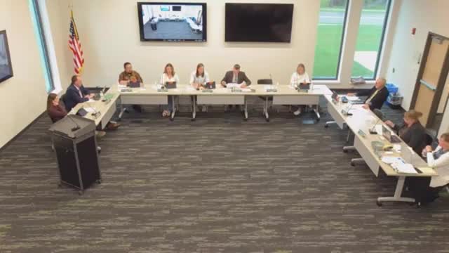 DC Everest staff brief board on health-insurance costs, self-funding and direct primary care options