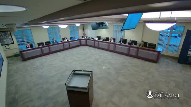 Council recalls labour ordinance to June 12 after fact-finding update; vote 5-0