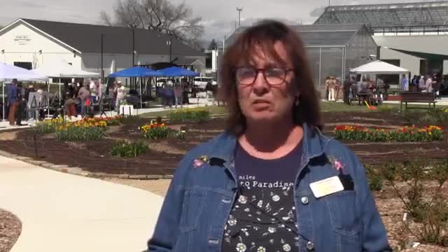 Local Gardening Expert Offers Free Pest Management and Soil Testing Resources