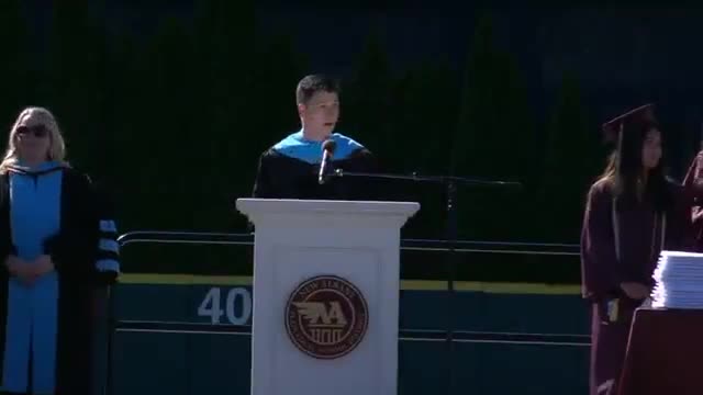 New Albany High presents diplomas, certifies Class of 2025 at Huntington Park